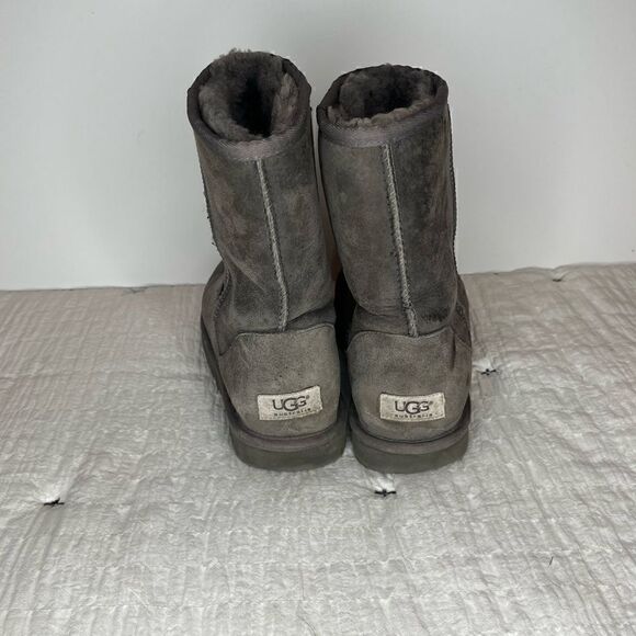 Ugg boot Used Grey Size 8 - Picture 4 of 6